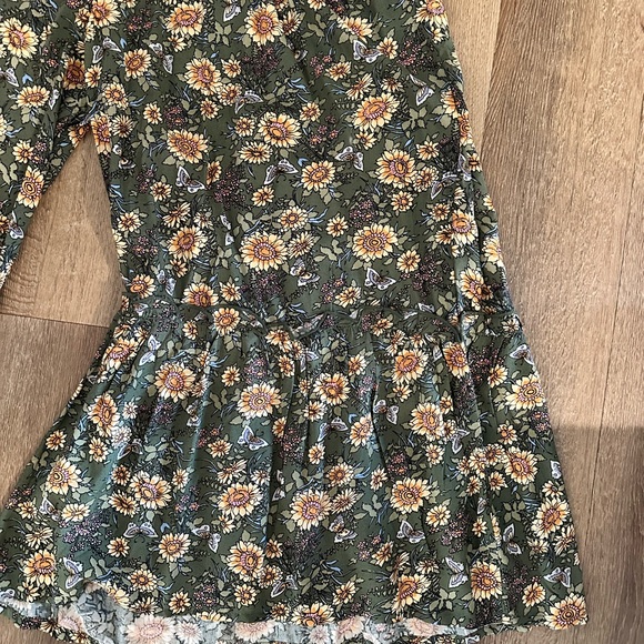 Natural Life Green Floral Jumpsuit - Picture 5 of 9